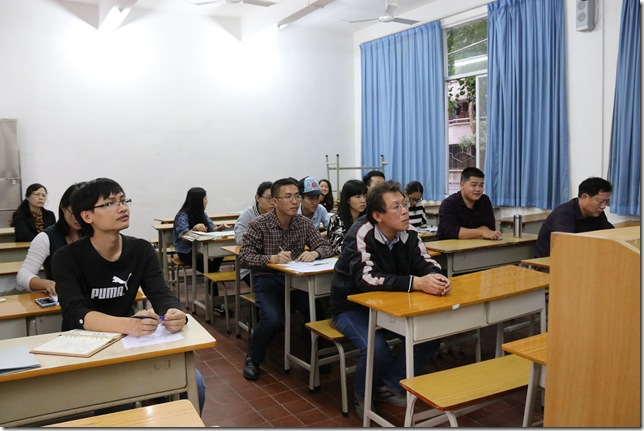 校本部座谈会现场